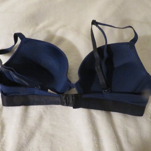 Calvin Klein Blue Bra 36C - Picture 2 of 4